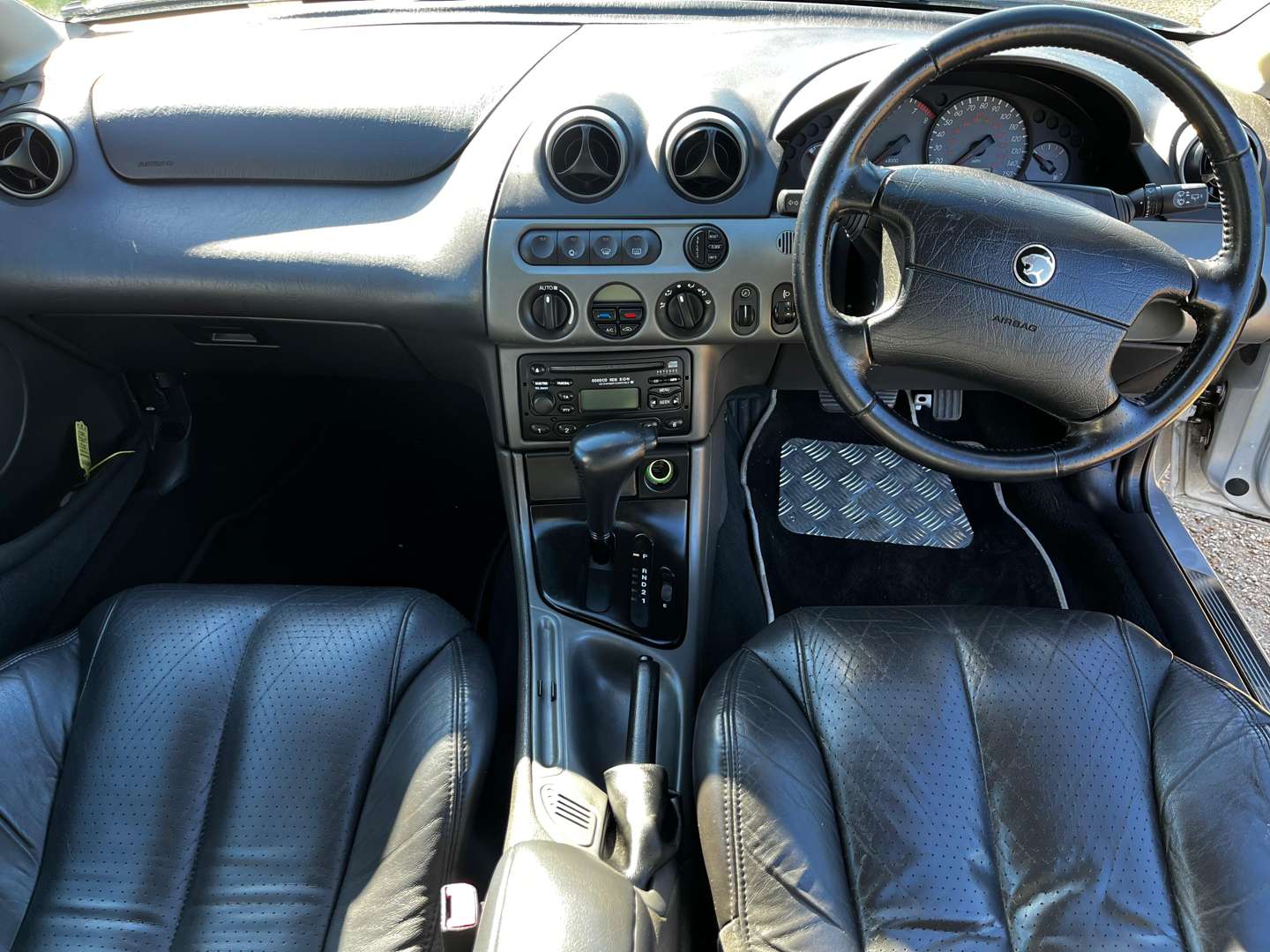 <p>2000 FORD COUGAR 2.5 V6 VX</p>