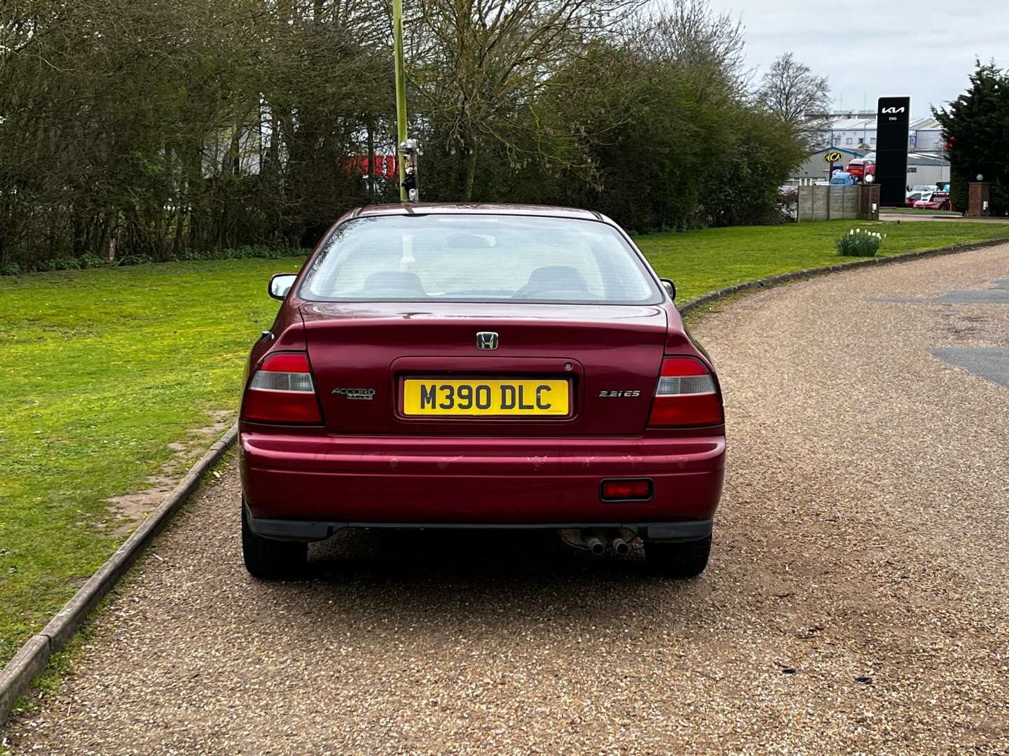 <p>1995 HONDA ACCORD ES COUPE</p>