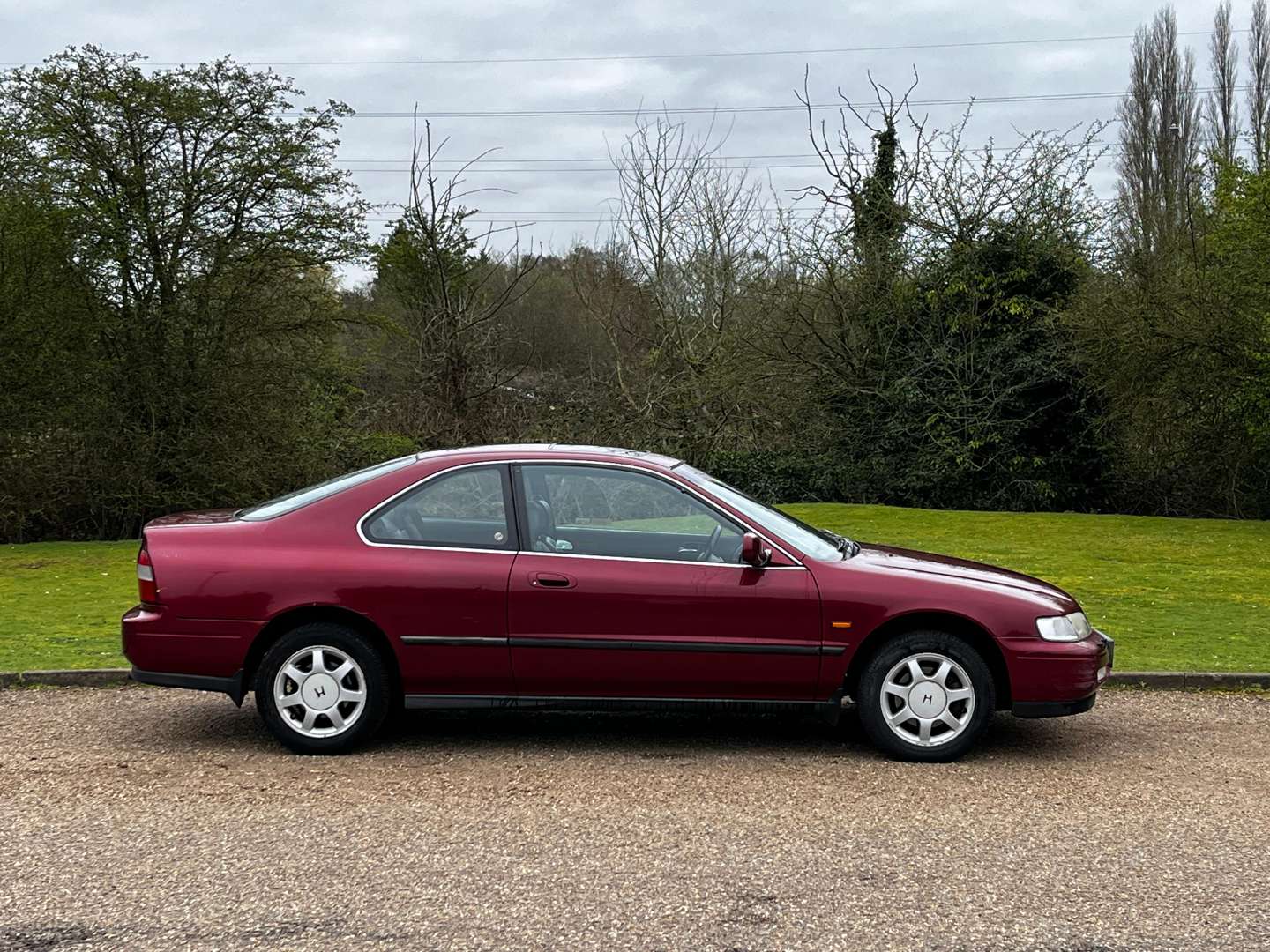 <p>1995 HONDA ACCORD ES COUPE</p>