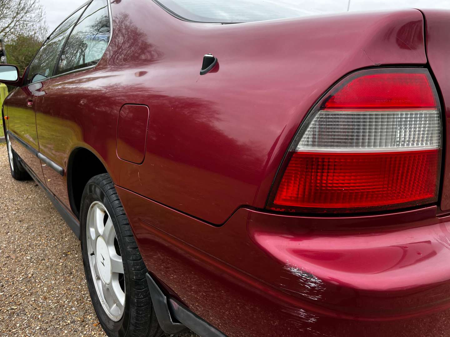 <p>1995 HONDA ACCORD ES COUPE</p>