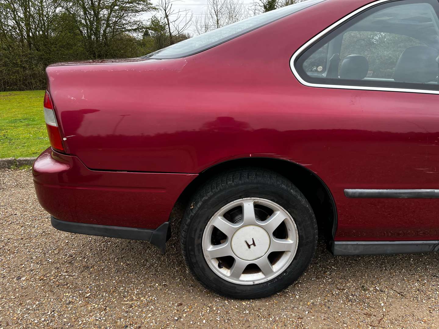 <p>1995 HONDA ACCORD ES COUPE</p>