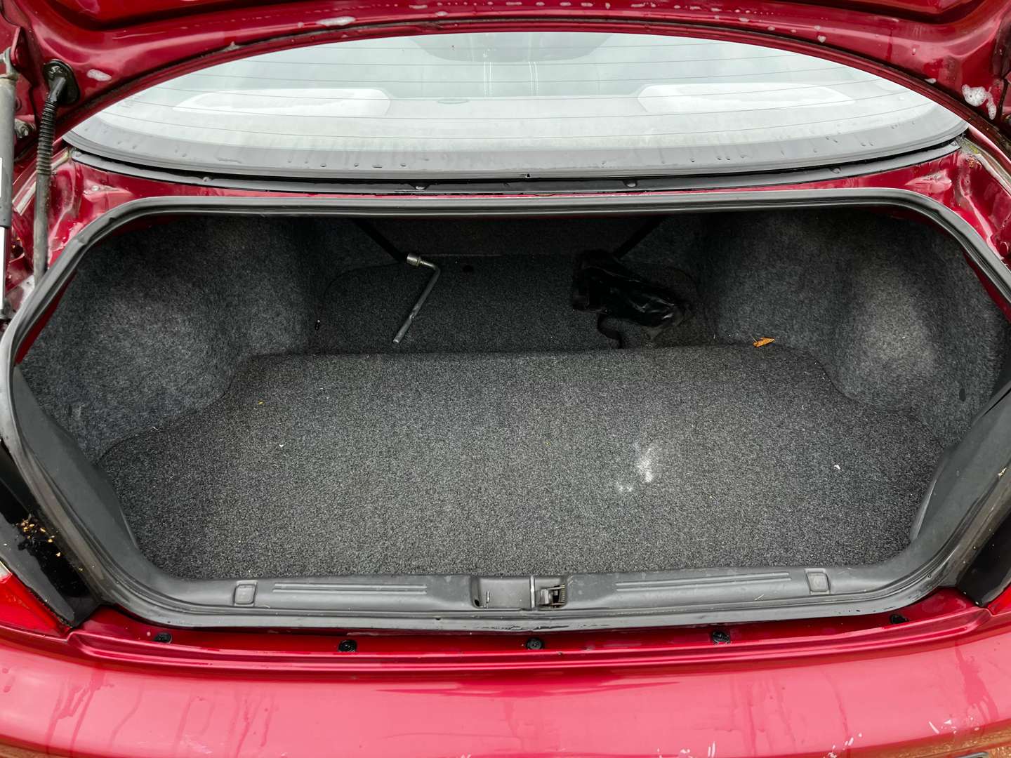 <p>1995 HONDA ACCORD ES COUPE</p>