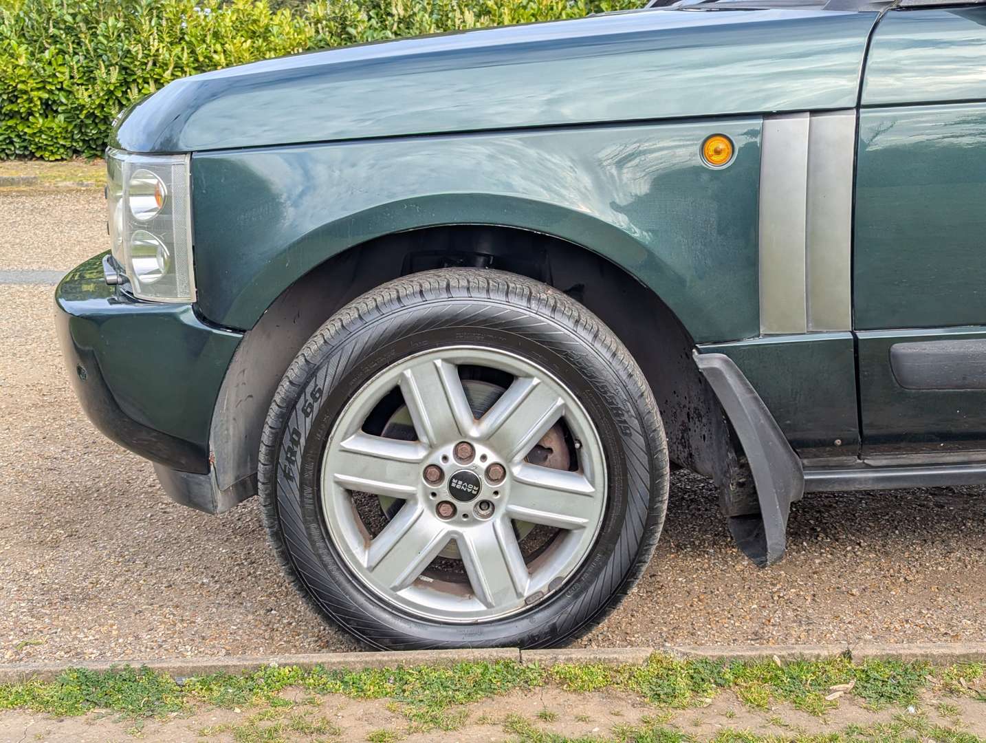 <p>2004 RANGE ROVER VOGUE V8 AUTO</p>