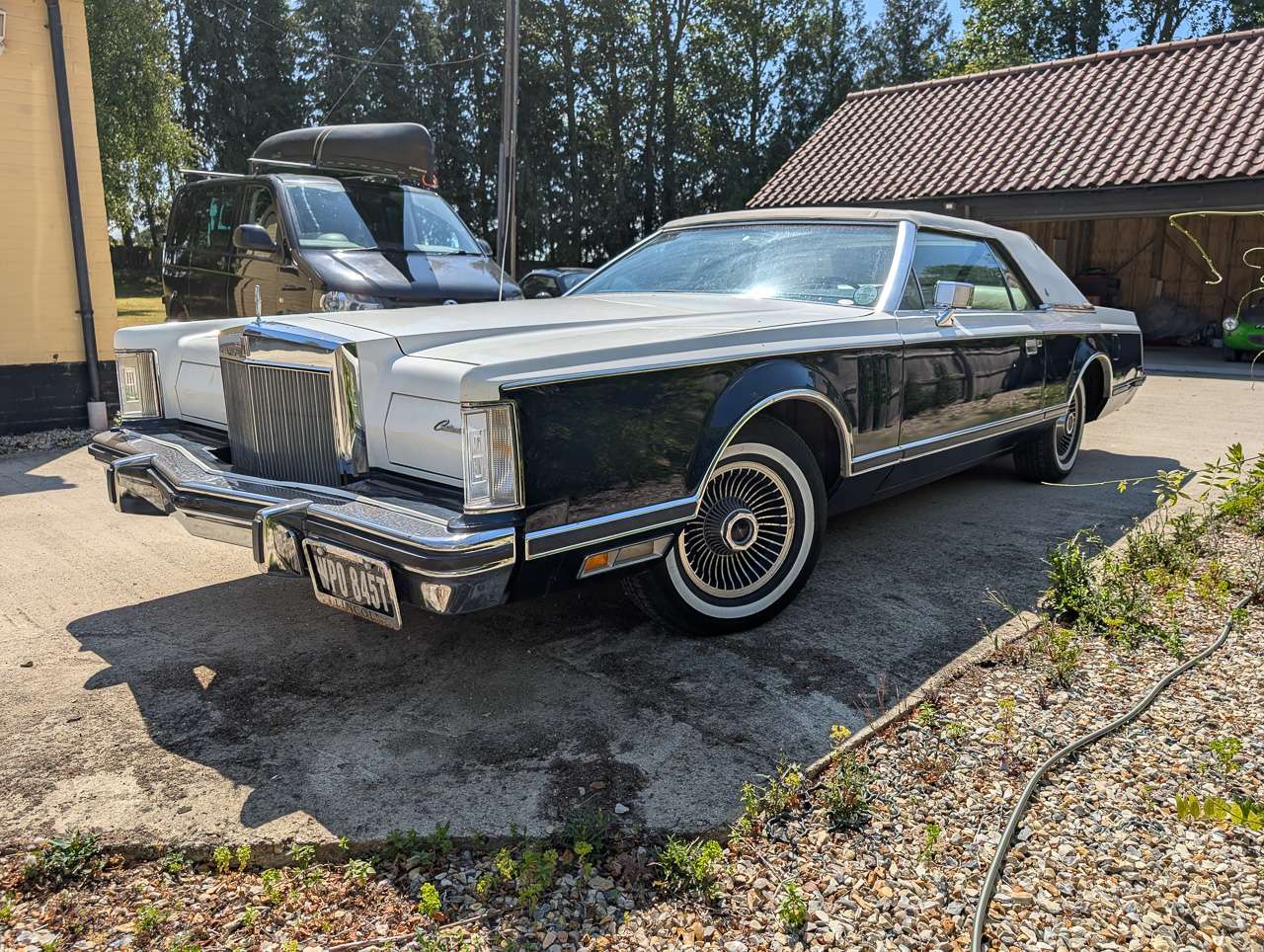 <p>1979 LINCOLN CONTINENTAL MKV LHD</p>