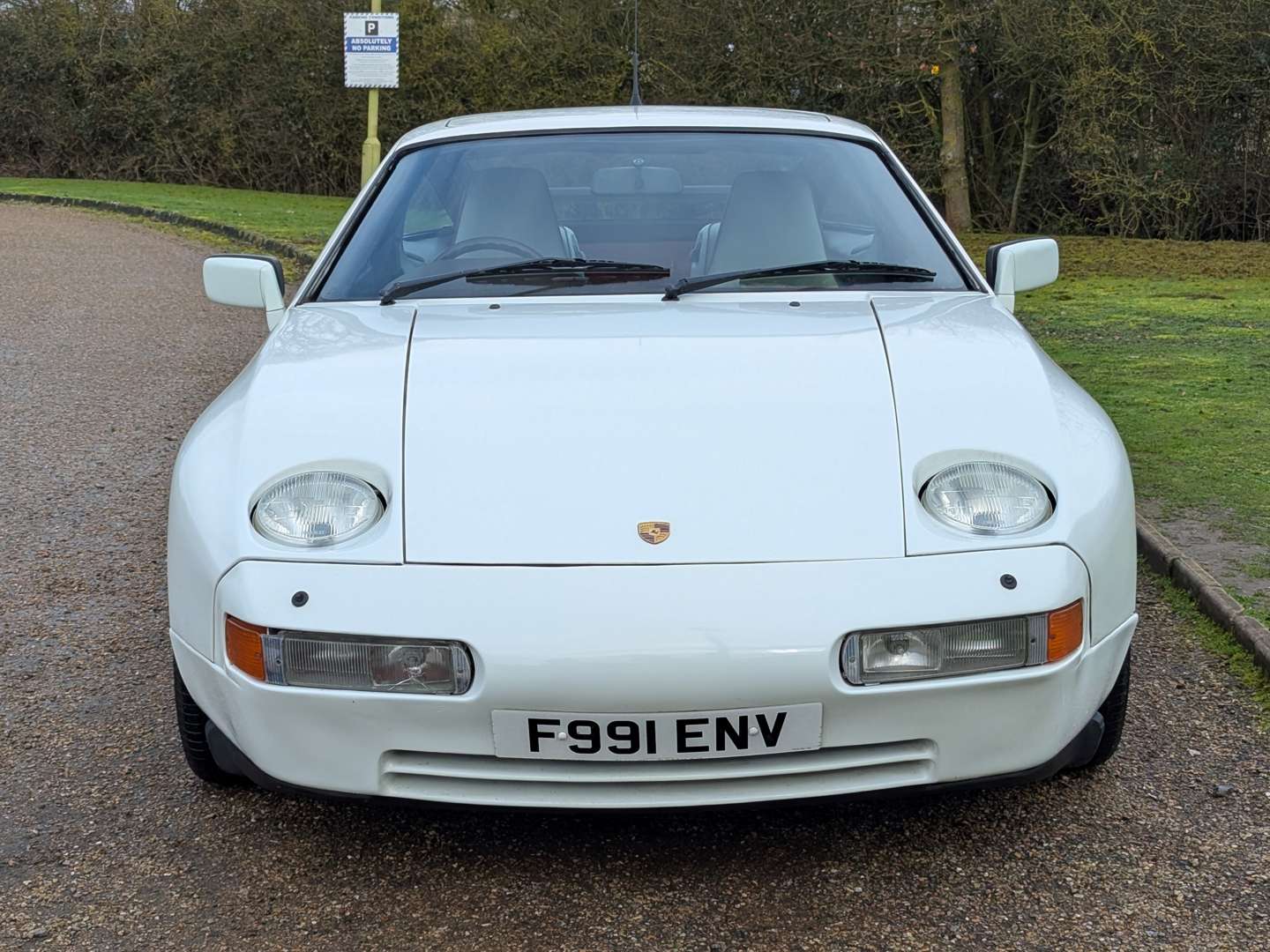 <p>1989 PORSCHE 928 S4 AUTO</p>