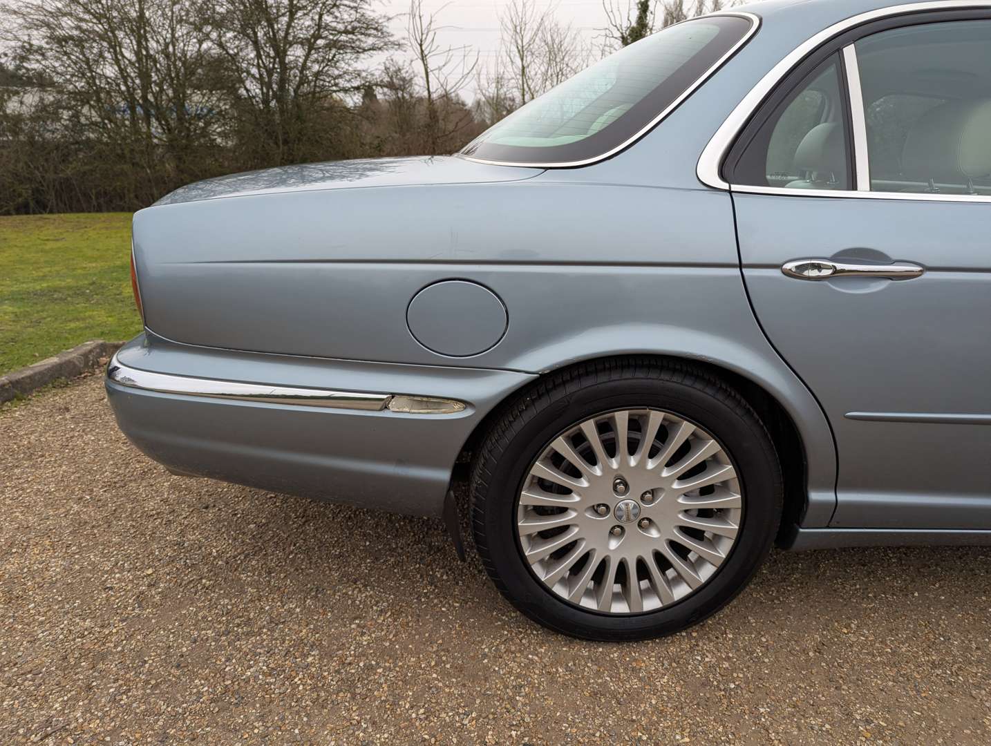 <p>2003 JAGUAR XJ8 V8 SE AUTO</p>