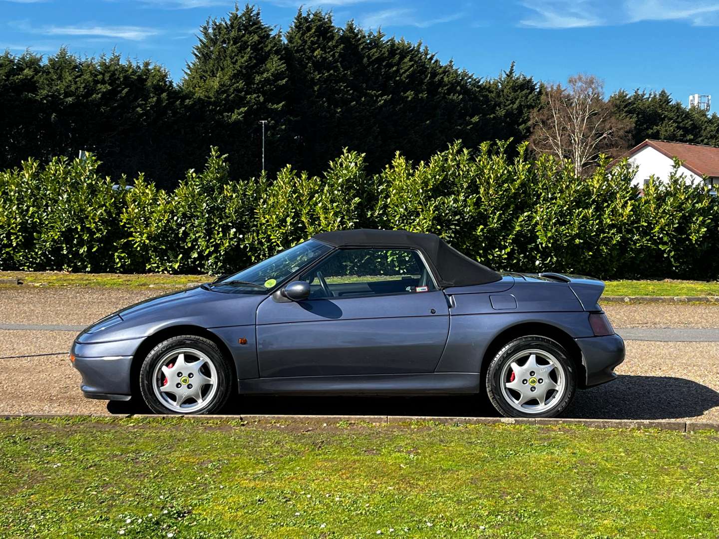 <p>1991 LOTUS ELAN SE TURBO</p>