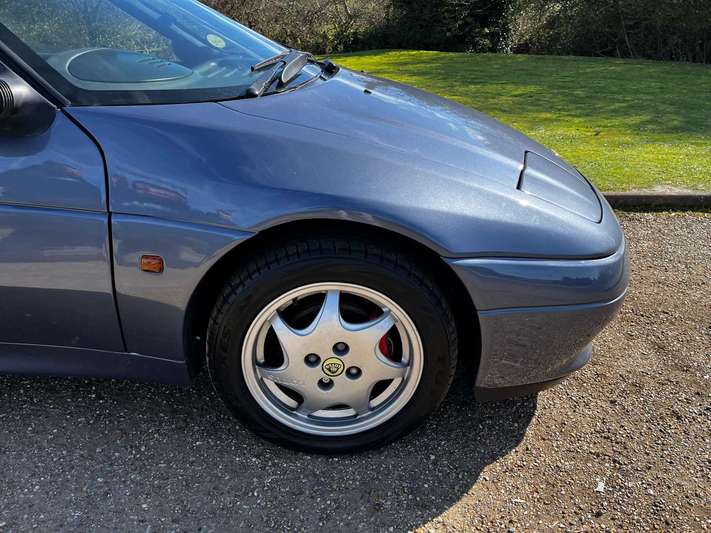 <p>1991 LOTUS ELAN SE TURBO</p>