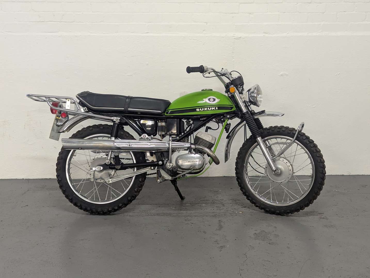 <p>1970 SUZUKI TC120</p>