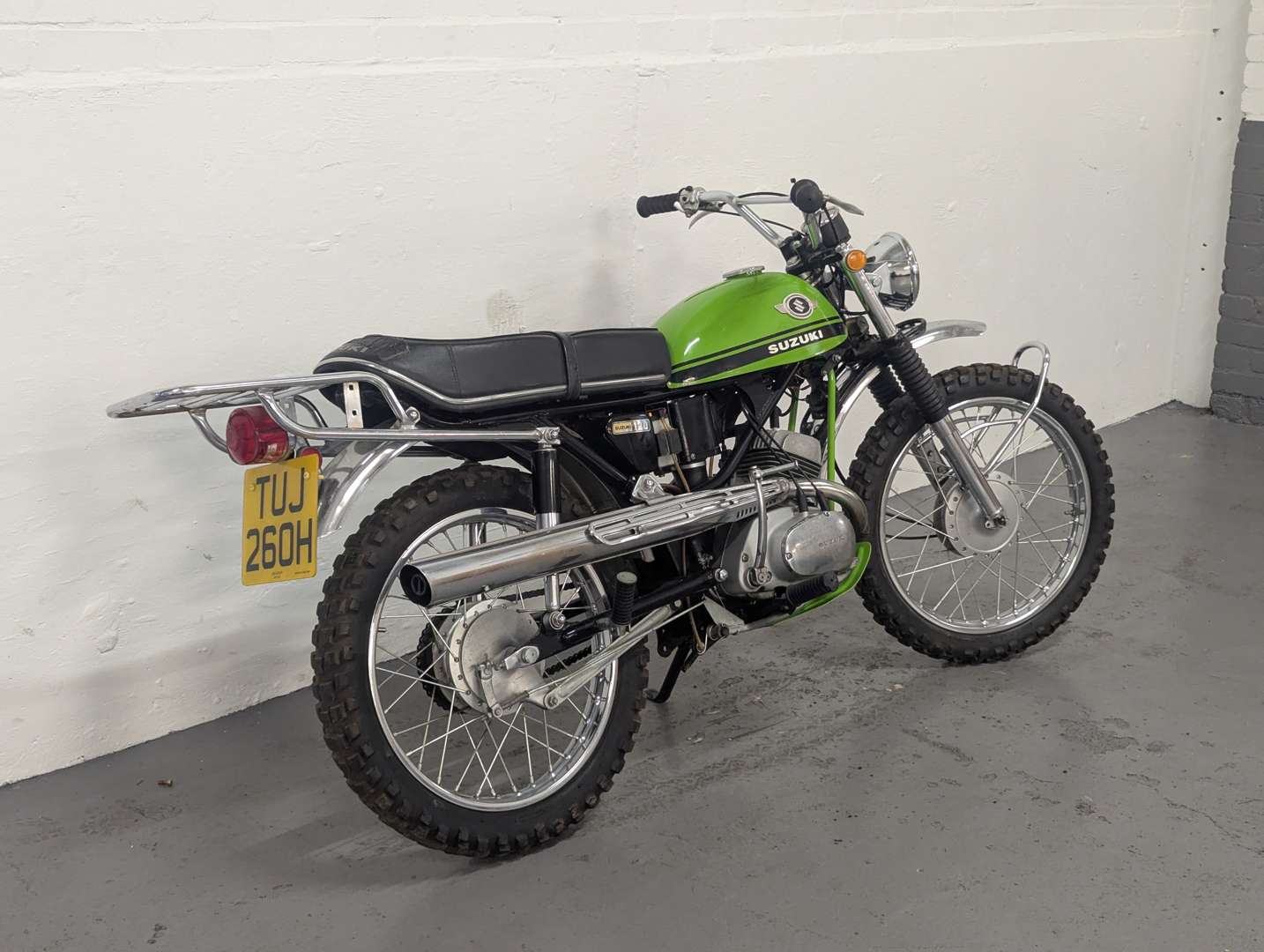 <p>1970 SUZUKI TC120</p>