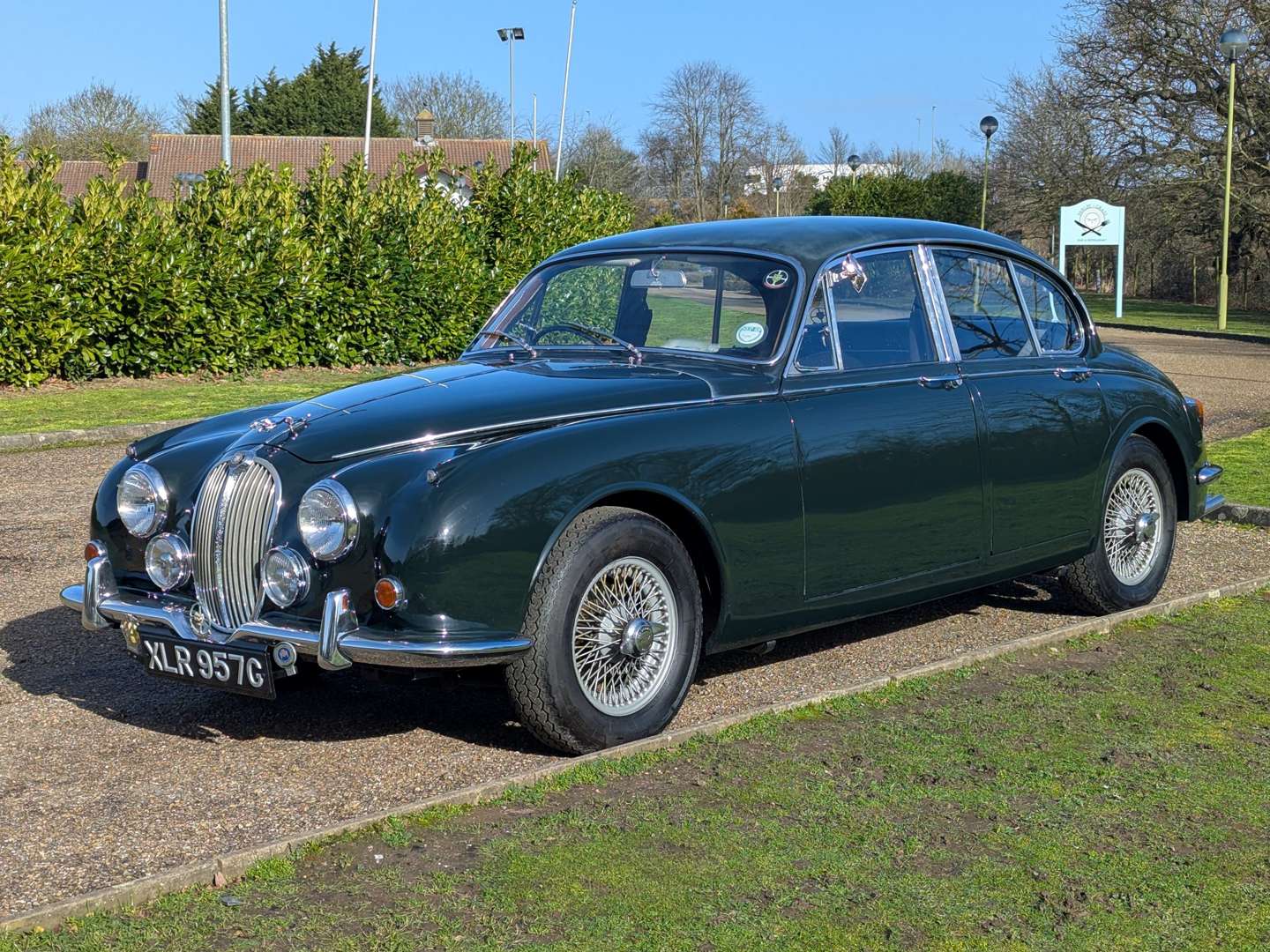 <p>1969 JAGUAR 240</p>