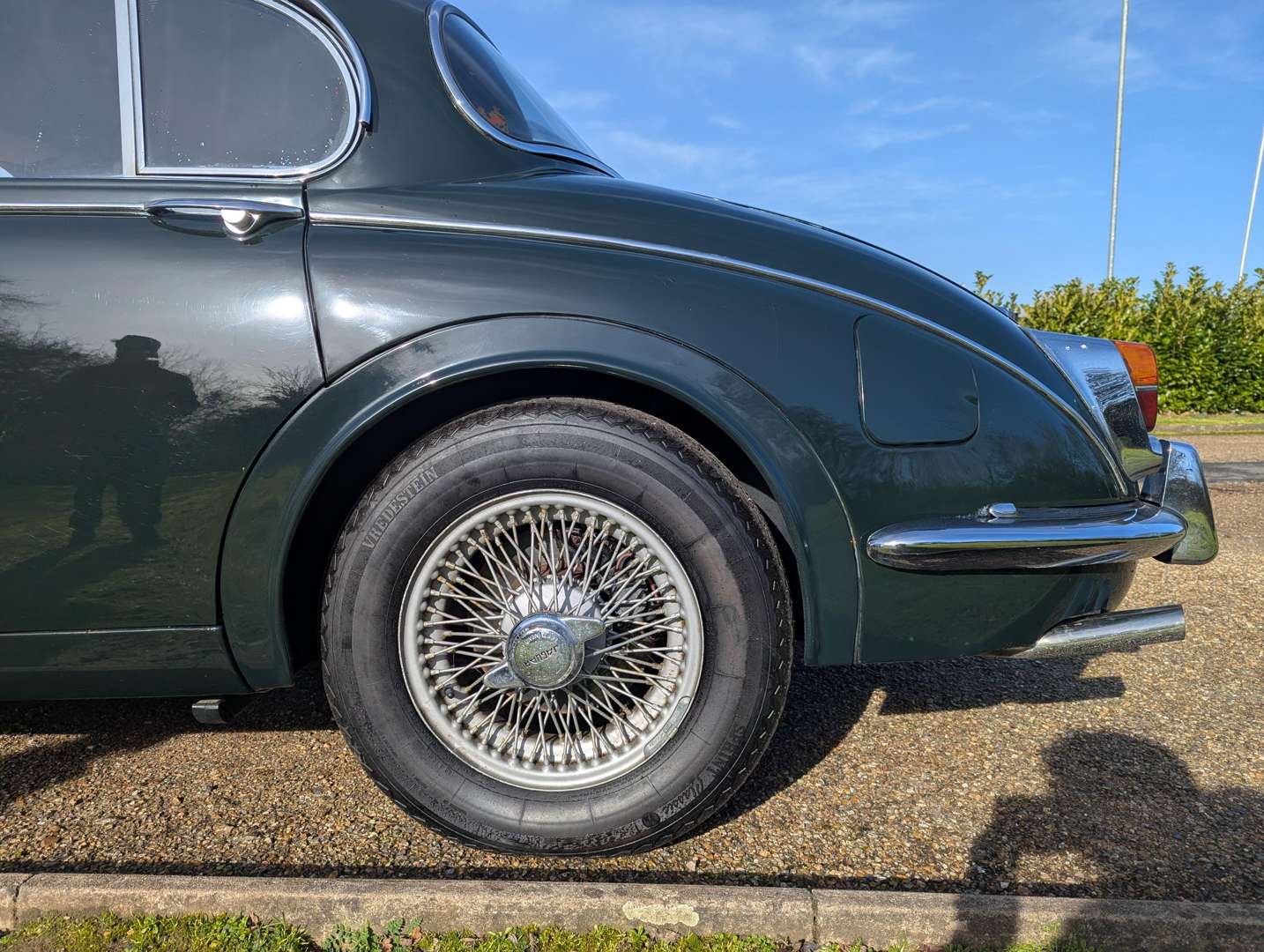 <p>1969 JAGUAR 240</p>