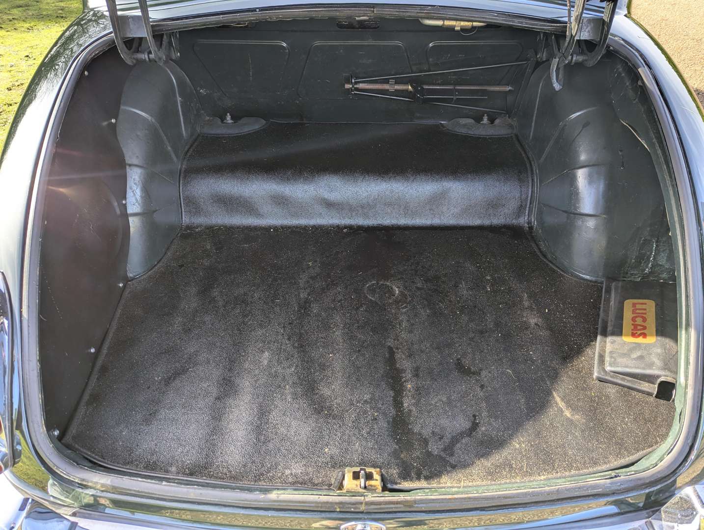 <p>1969 JAGUAR 240</p>