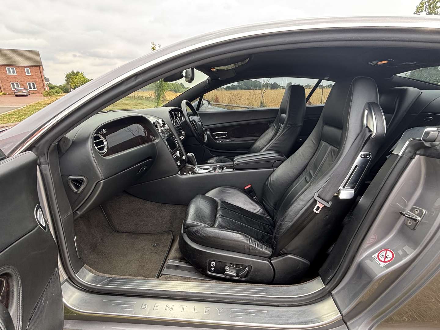 <p>2004 BENTLEY CONTINENTAL GT AUTO</p>