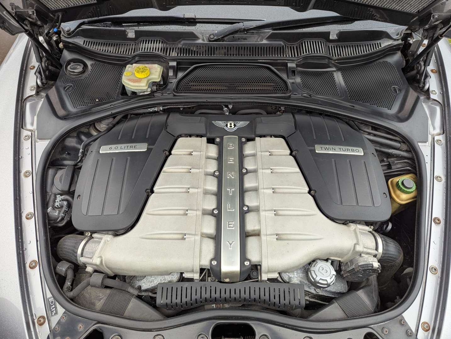 <p>2004 BENTLEY CONTINENTAL GT AUTO</p>