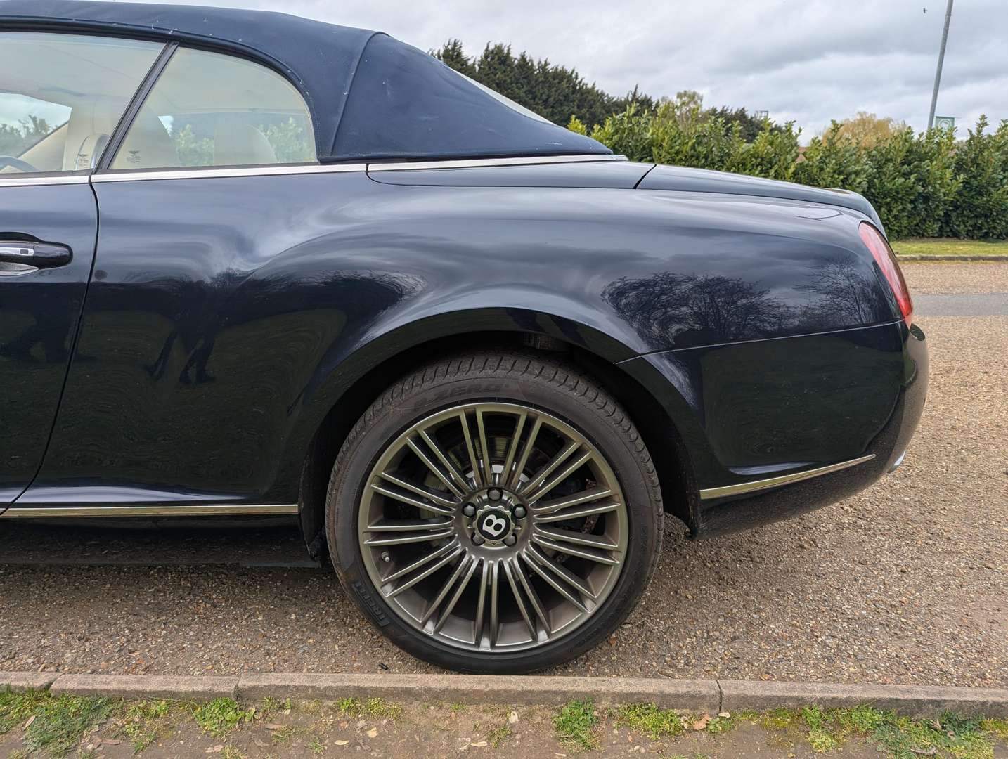 <p>2006 BENTLEY CONTINENTAL GTC AUTO</p>