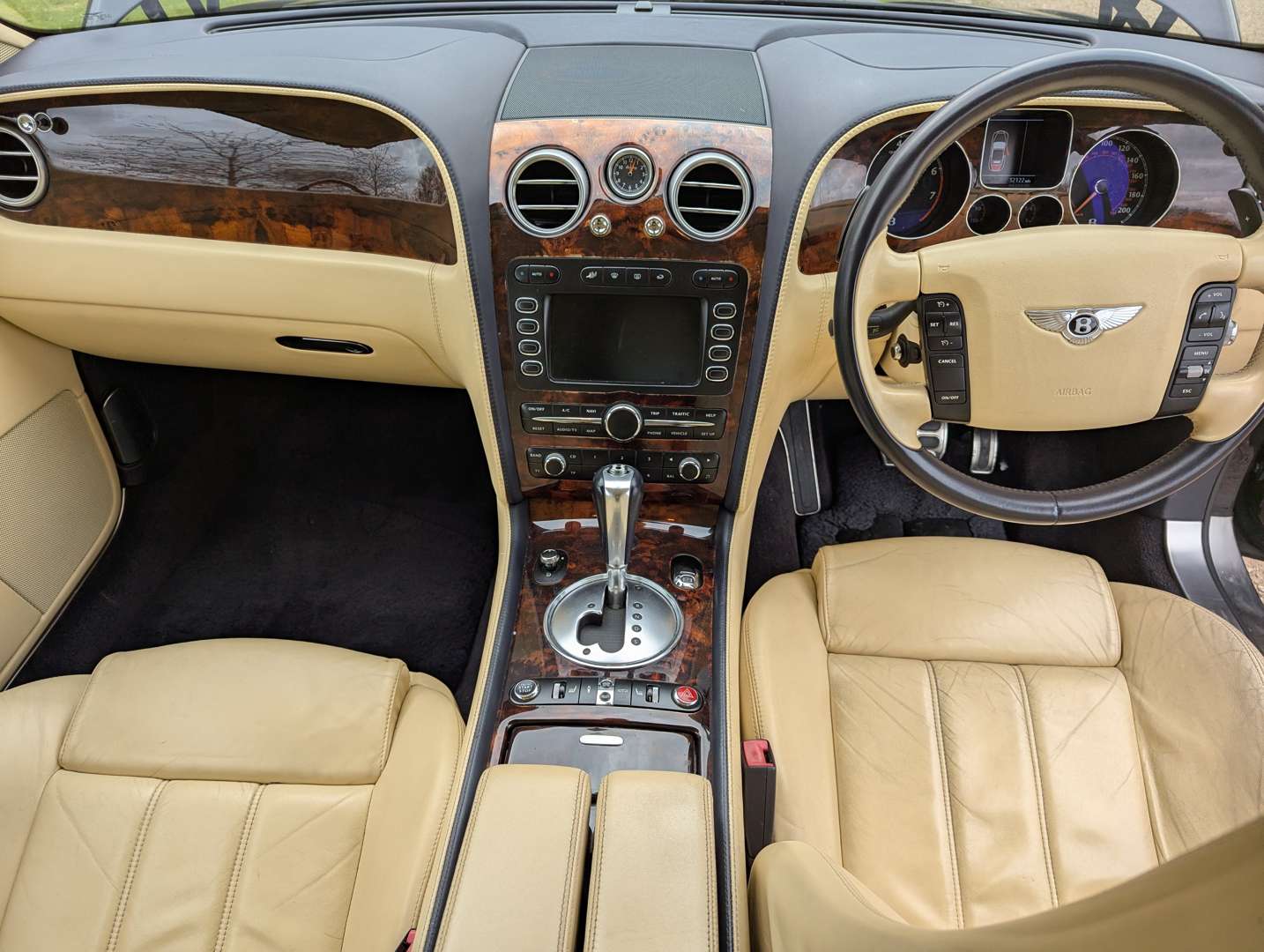 <p>2006 BENTLEY CONTINENTAL GTC AUTO</p>