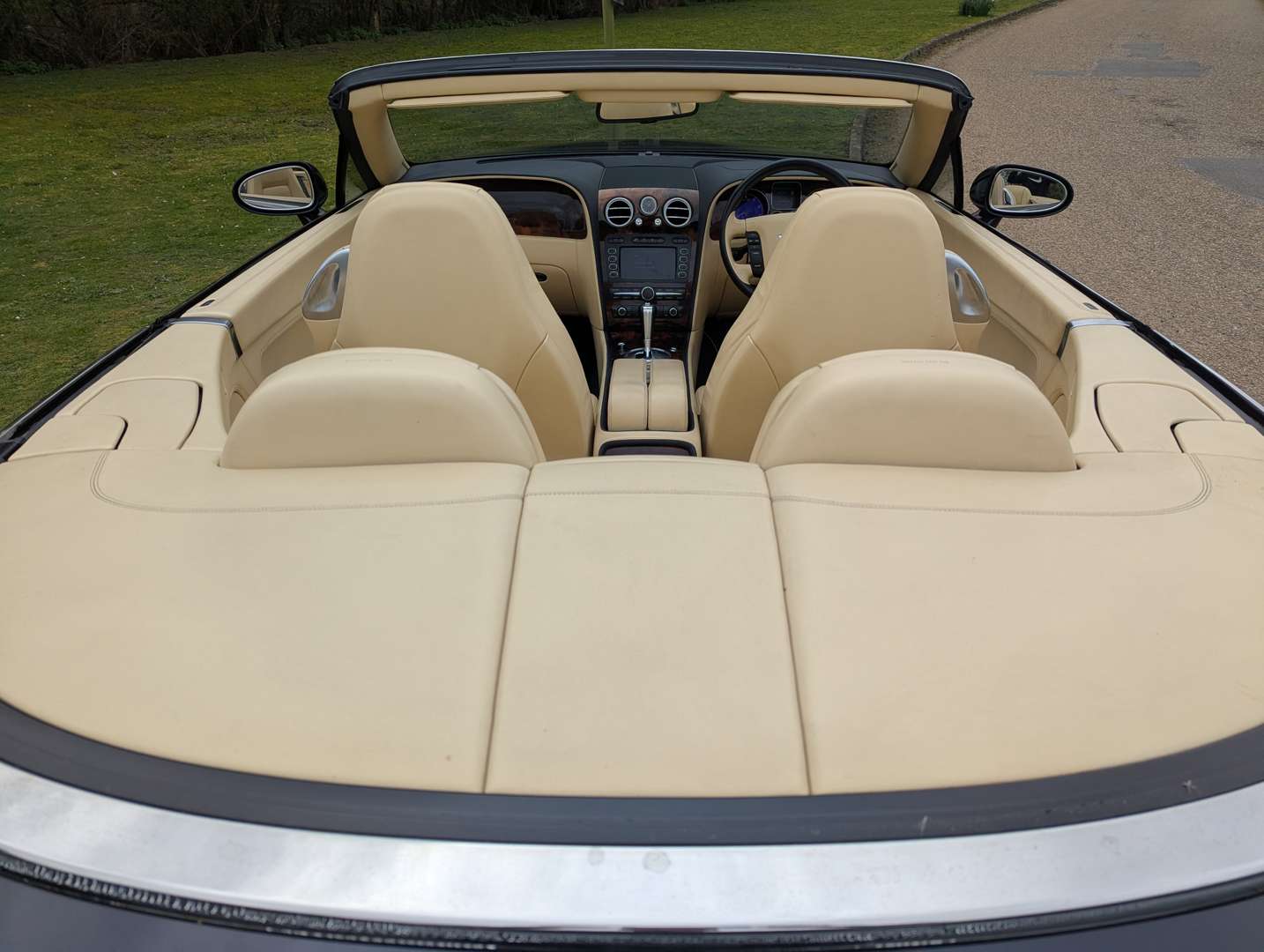 <p>2006 BENTLEY CONTINENTAL GTC AUTO</p>