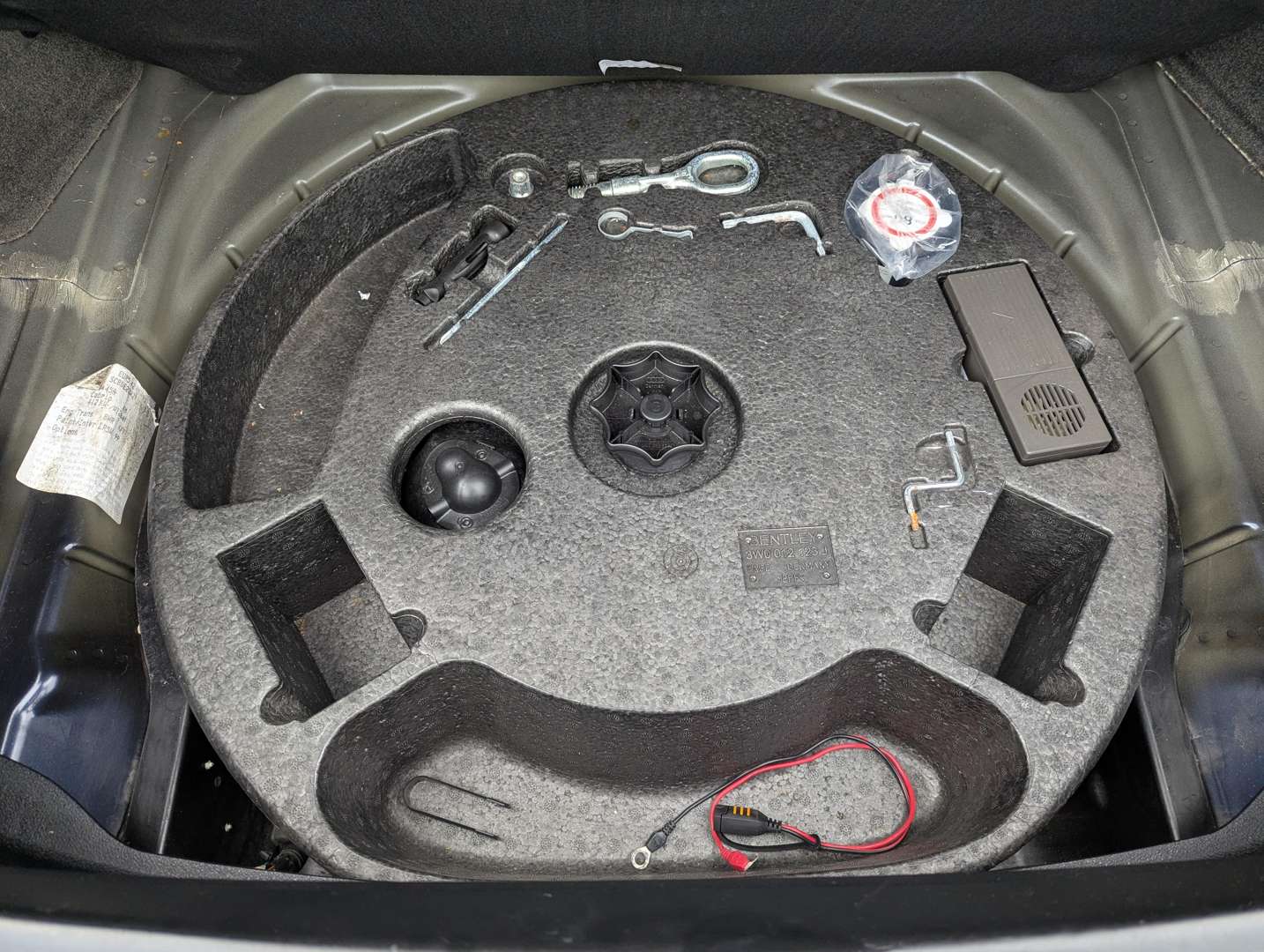 <p>2006 BENTLEY CONTINENTAL GTC AUTO</p>