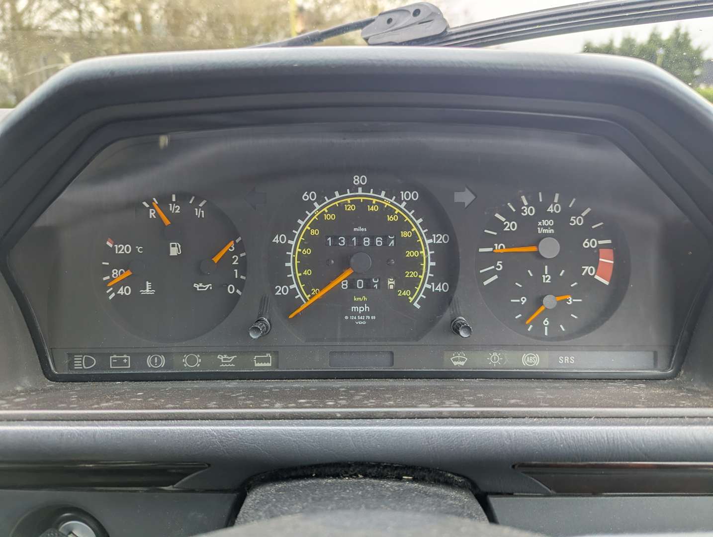 <p>1995 MERCEDES E220 W124 AUTO</p>