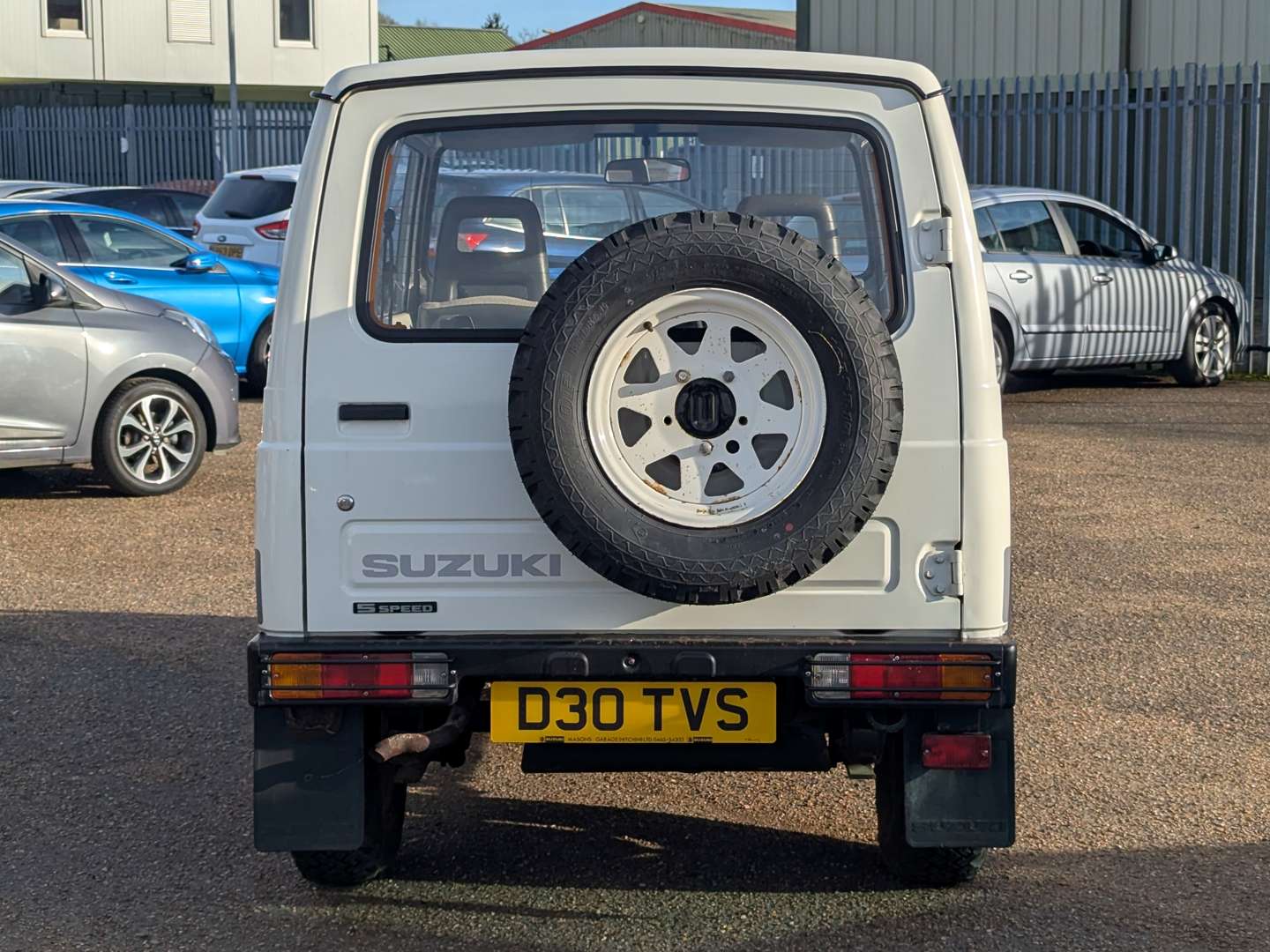 <p>1986 SUZUKI SJ413</p>