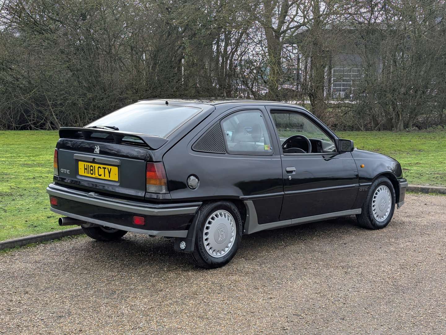 <p>1991 VAUXHALL ASTRA GTE</p>