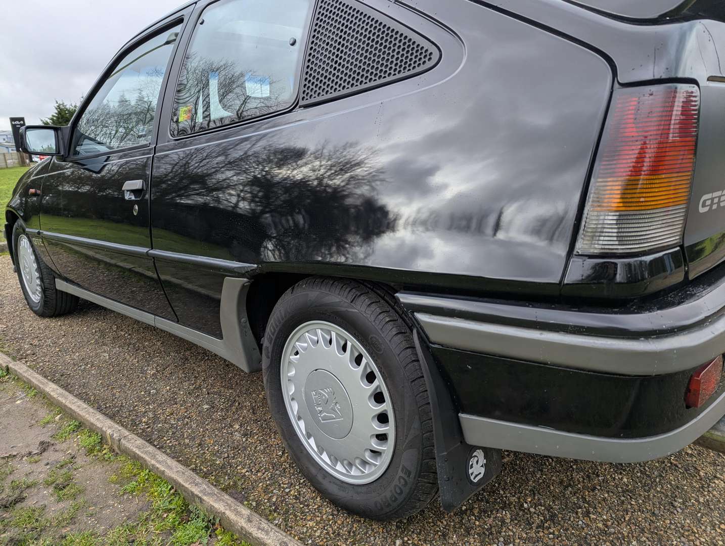 <p>1991 VAUXHALL ASTRA GTE</p>