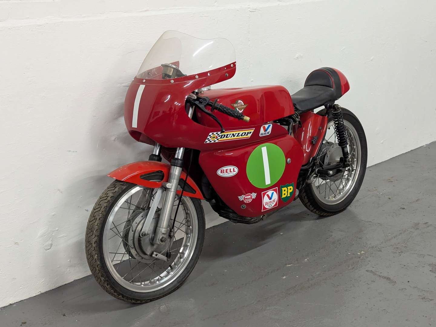<p>1970 DUCATI MKIII 250</p>