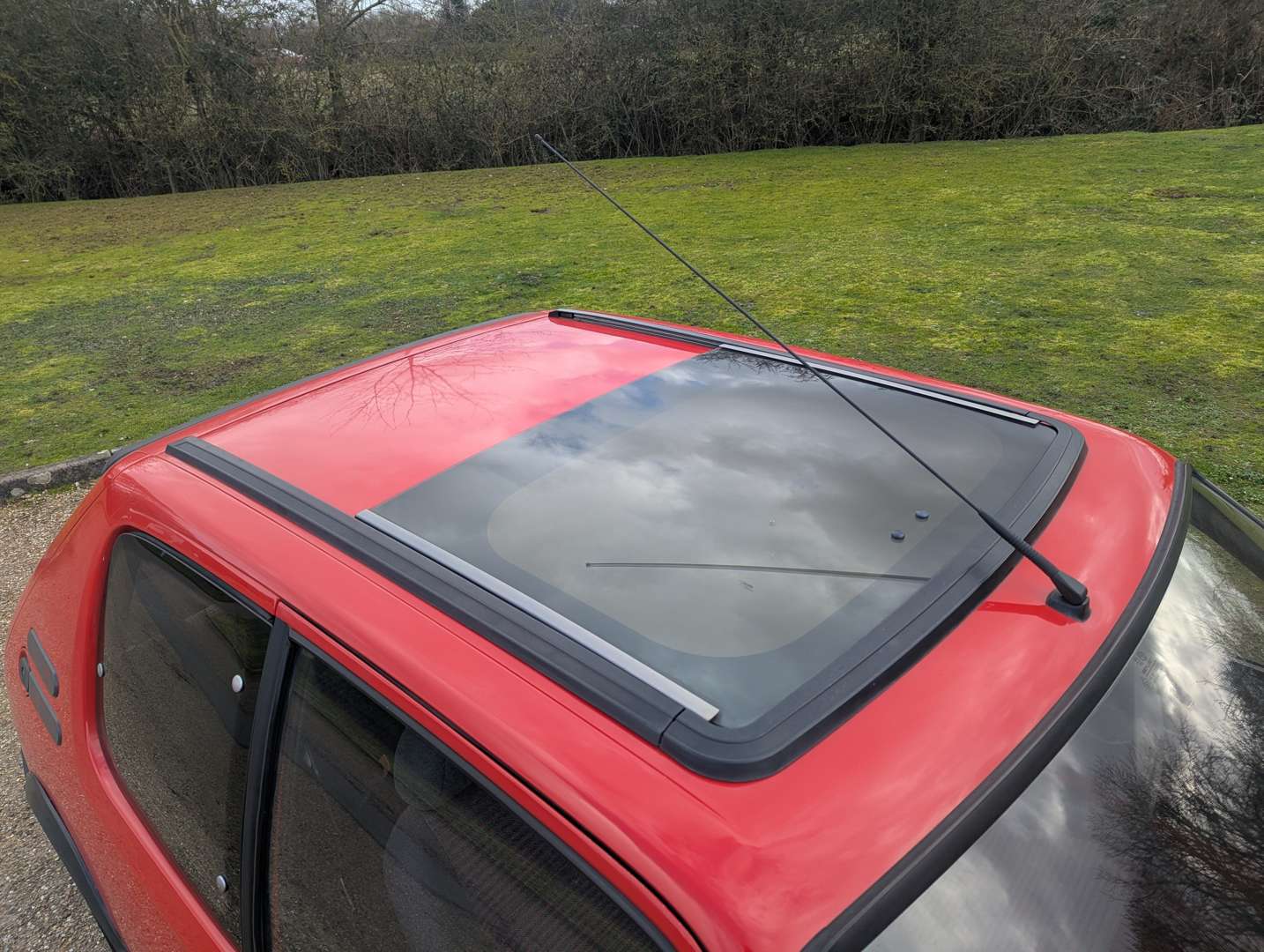 <p>1991 PEUGEOT 205 1.6 GTI</p>