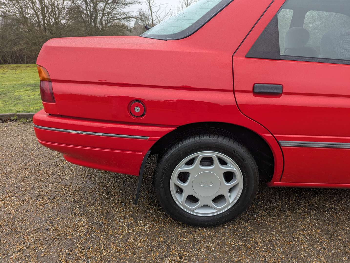 <p>1991 FORD ORION GHIA I - ONE REGISTERED OWNER FROM NEW</p>