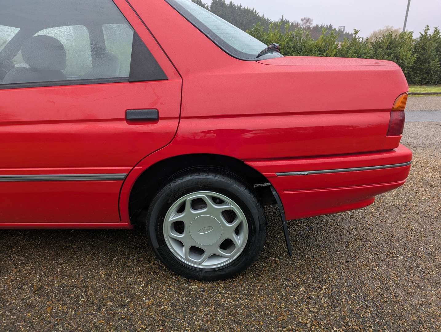 <p>1991 FORD ORION GHIA I - ONE REGISTERED OWNER FROM NEW</p>