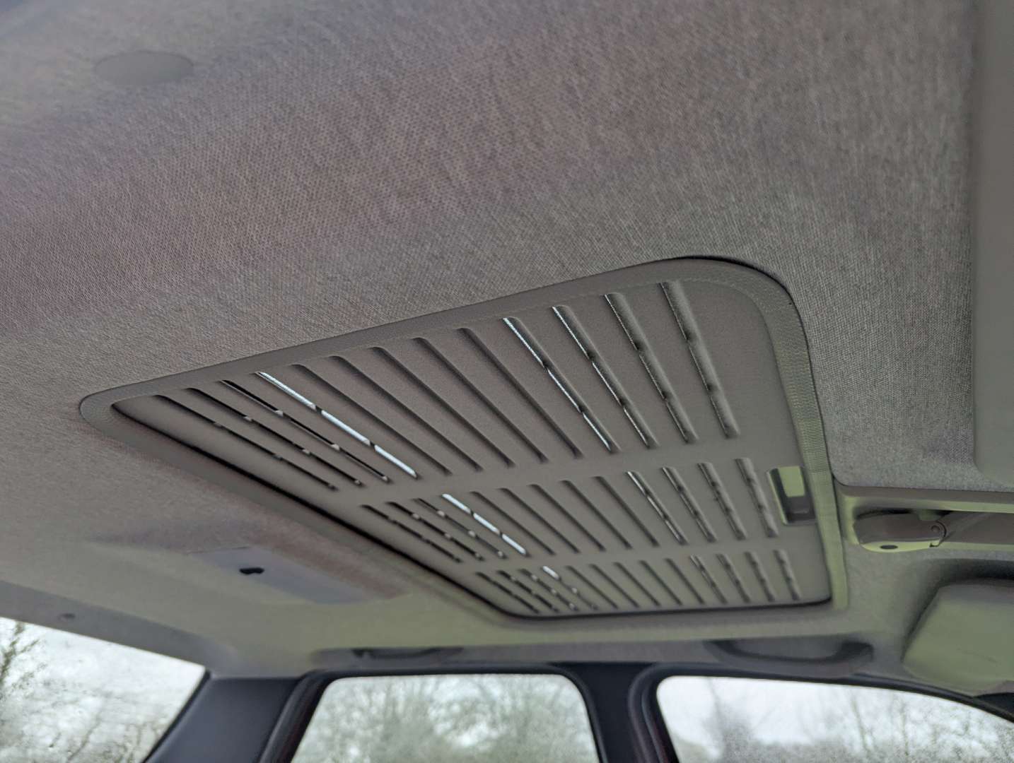 <p>1991 FORD ORION GHIA I - ONE REGISTERED OWNER FROM NEW</p>