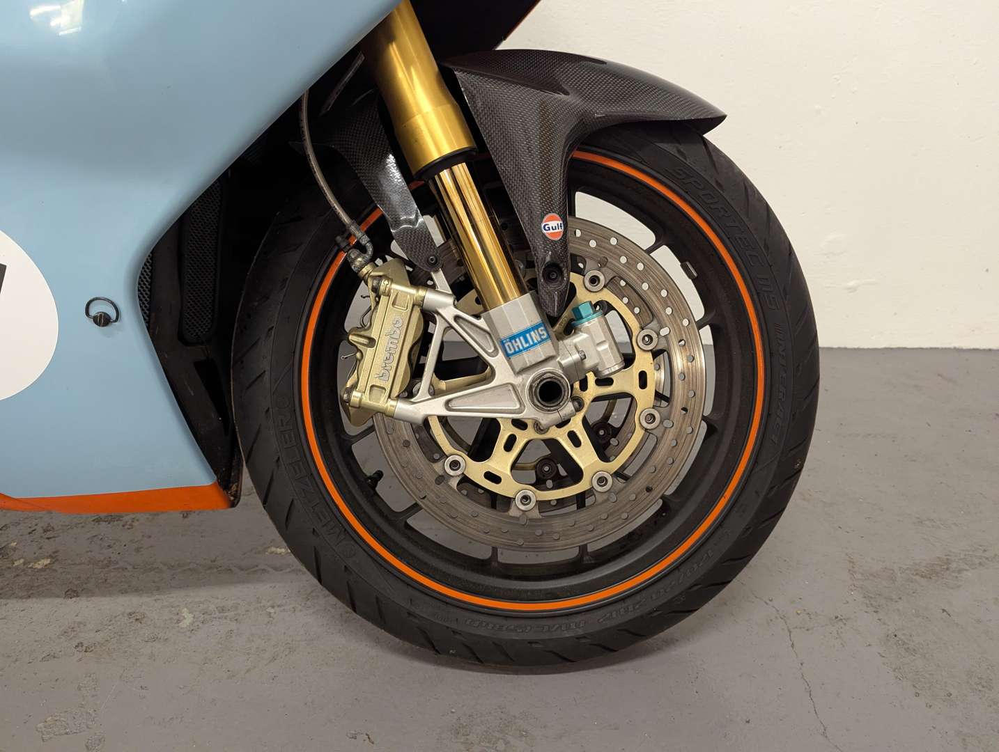 <p>2005 APRILIA RSV MILLE R FACTORY</p>