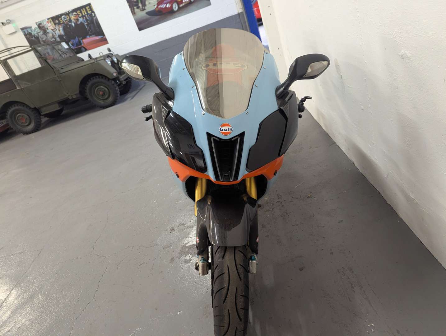 <p>2005 APRILIA RSV MILLE R FACTORY</p>