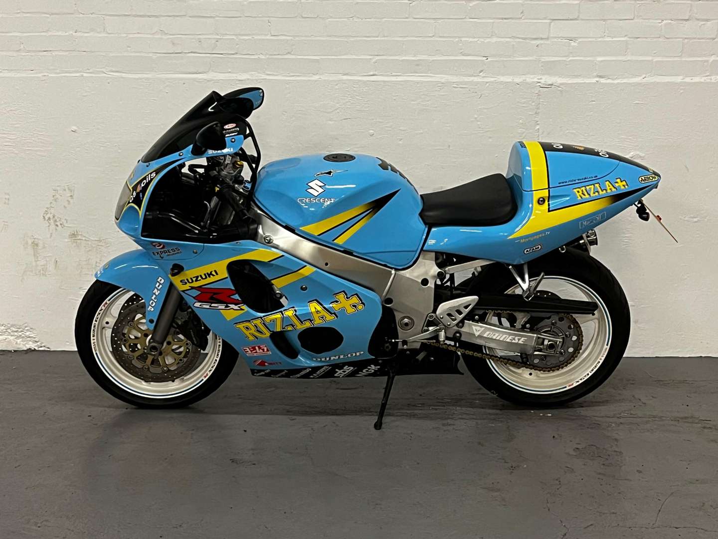 <p>1997 SUZUKI GSXR 600 V</p>
