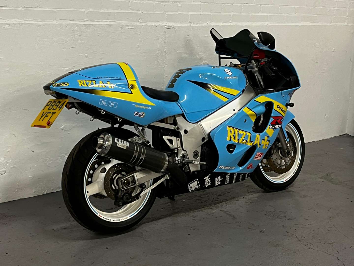 <p>1997 SUZUKI GSXR 600 V</p>