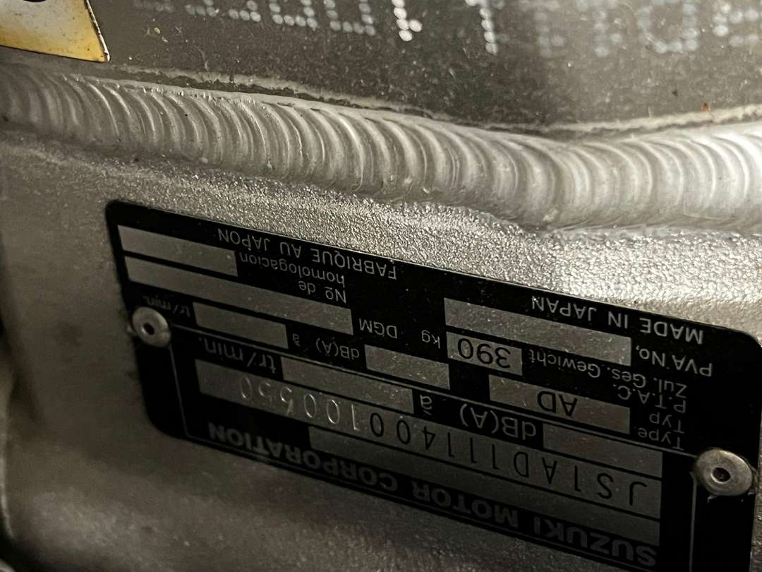 <p>1997 SUZUKI GSXR 600 V</p>