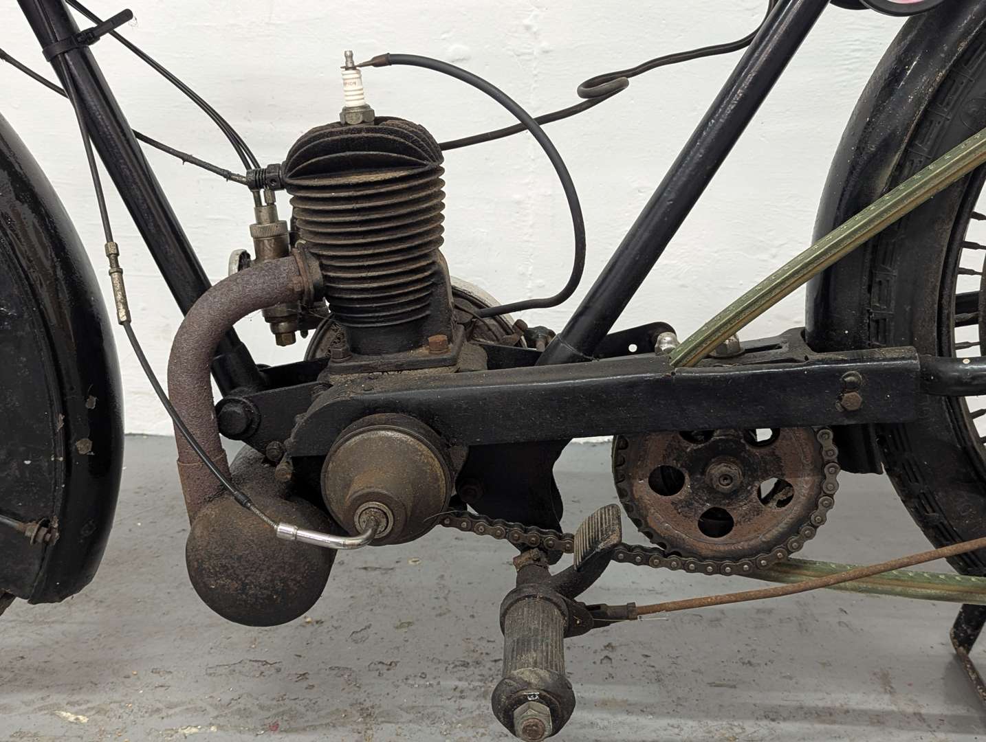 <p>1922 EXCELSIOR LIGHTWEIGHT 147CC</p>