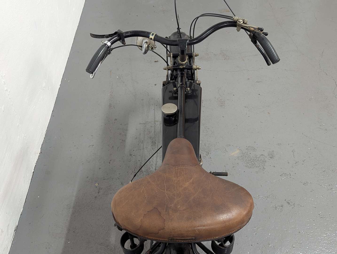 <p>1922 EXCELSIOR LIGHTWEIGHT 147CC</p>