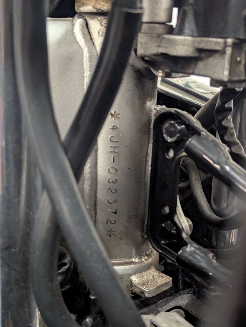 <p>1995 YAMAHA FZR 600</p>