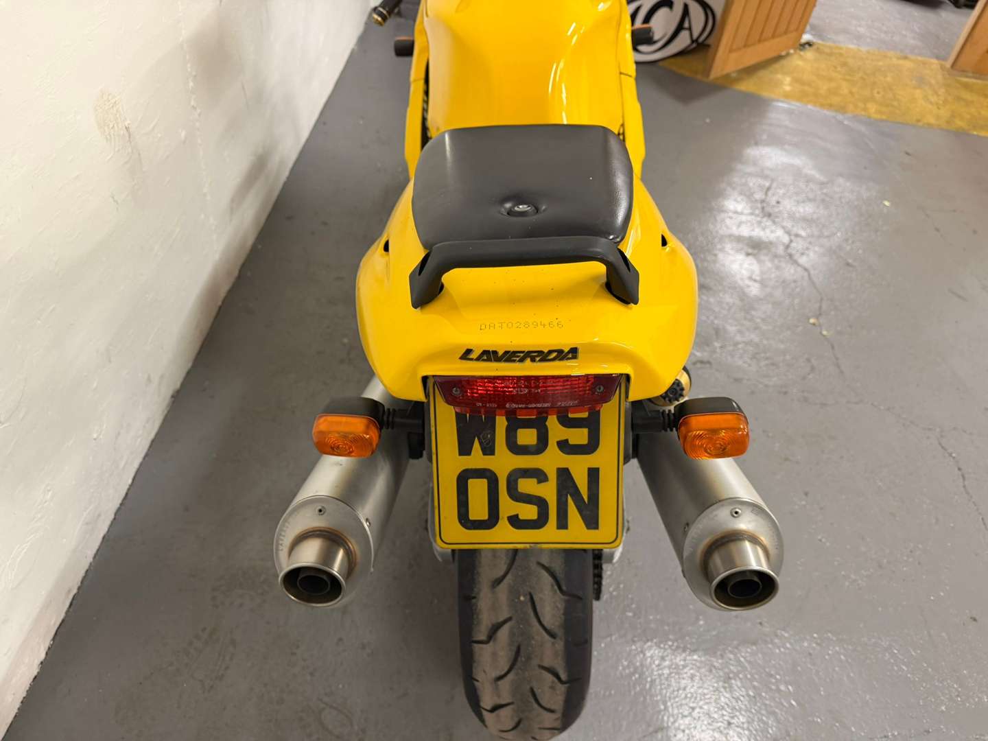 <p>2000 LAVERDA 750S</p>