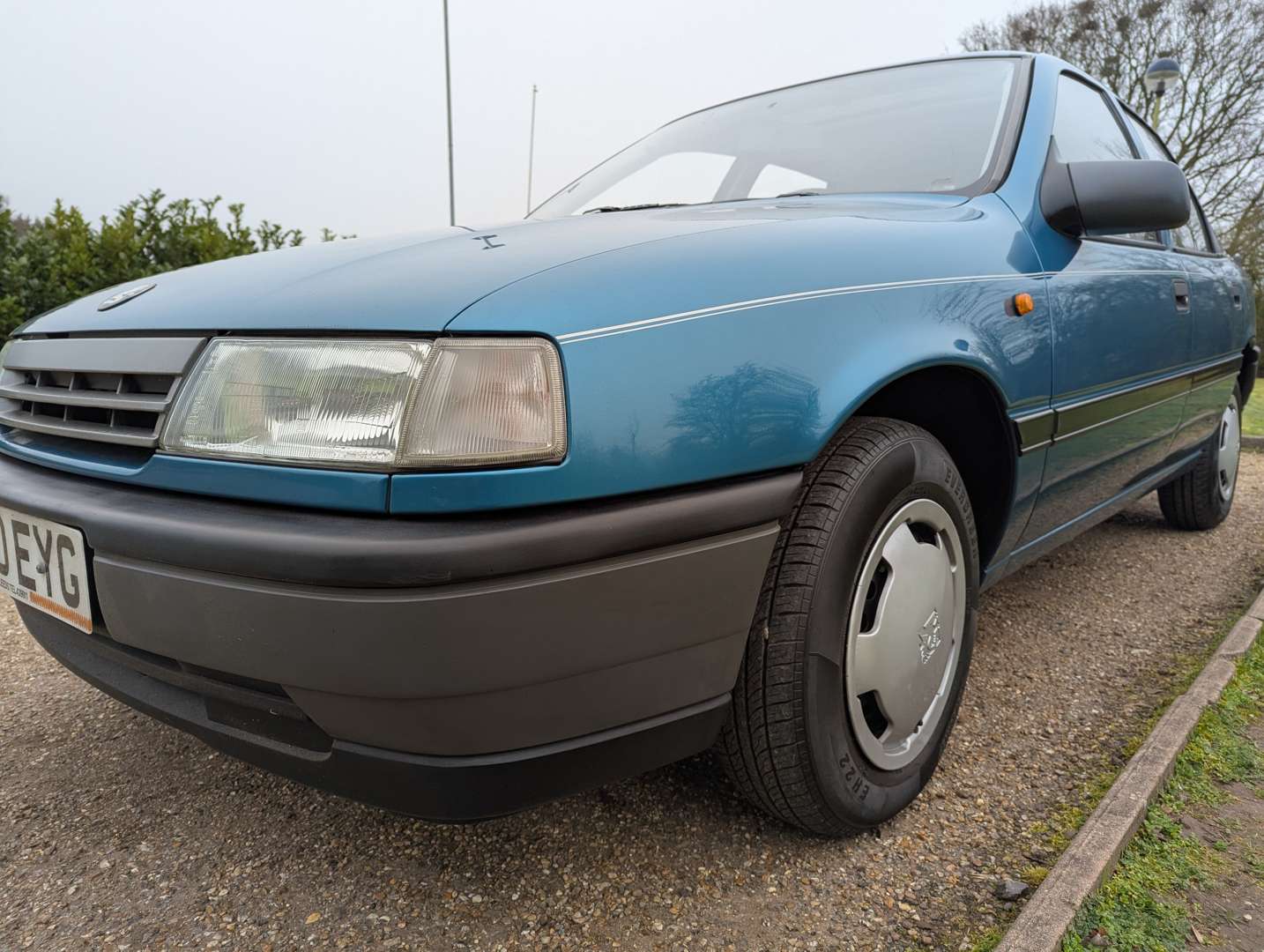 <p>1992 VAUXHALL CAVALIER AUTO</p>