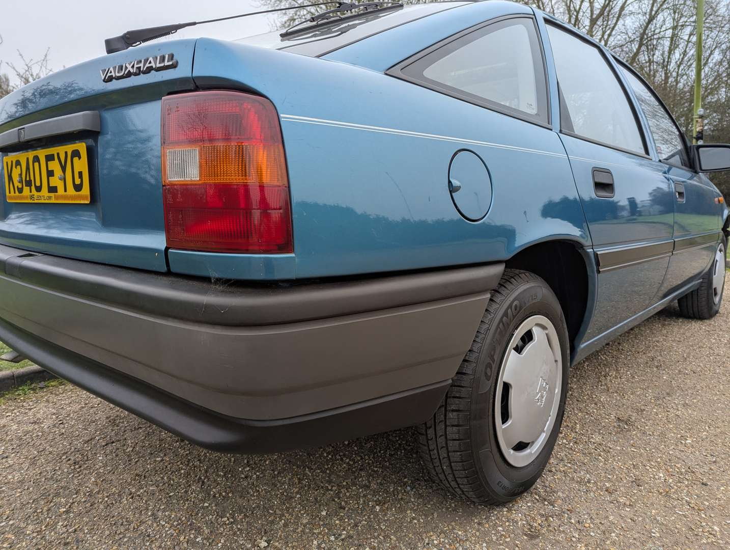 <p>1992 VAUXHALL CAVALIER AUTO</p>