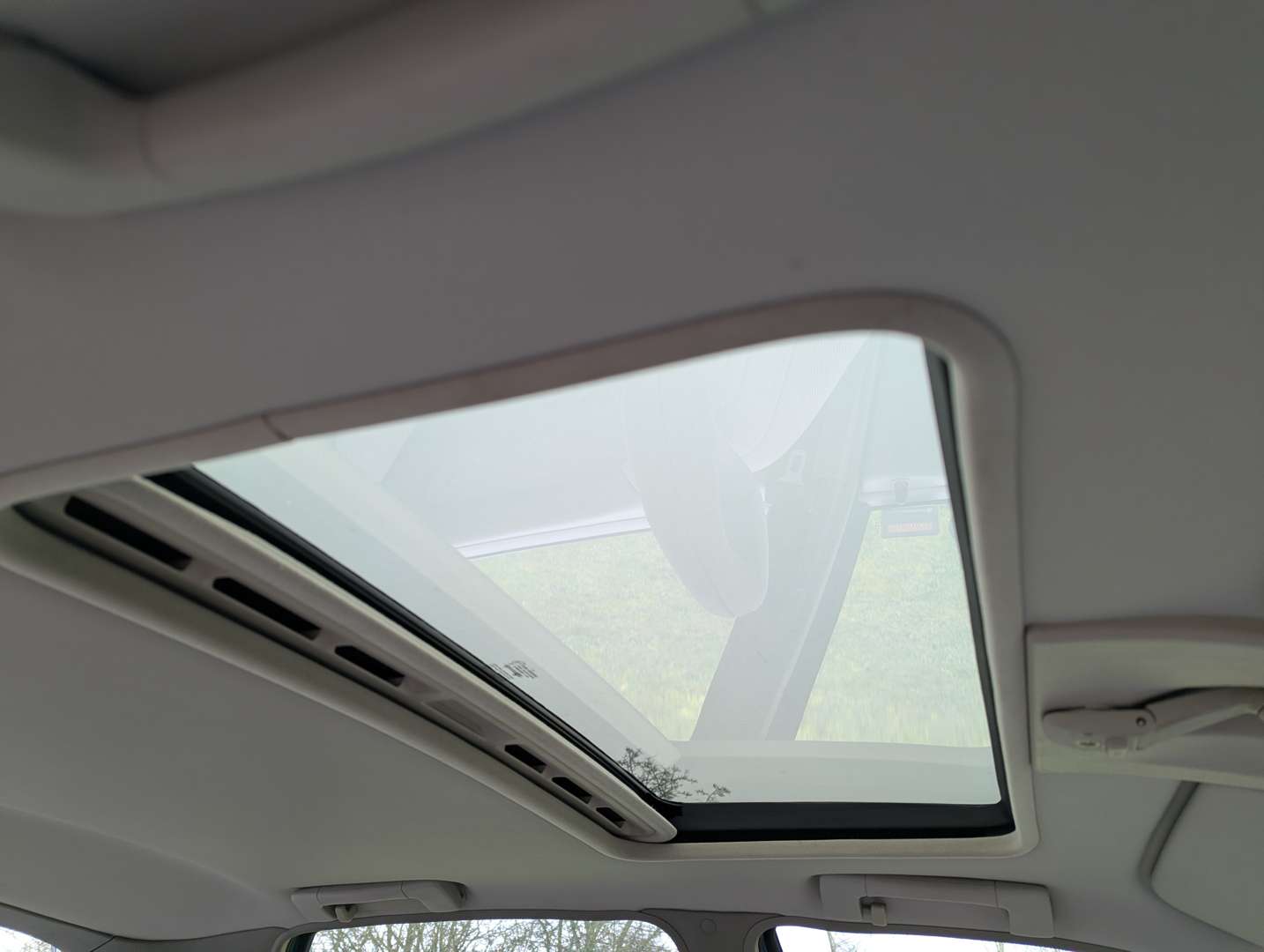 <p>1992 VAUXHALL CAVALIER AUTO</p>