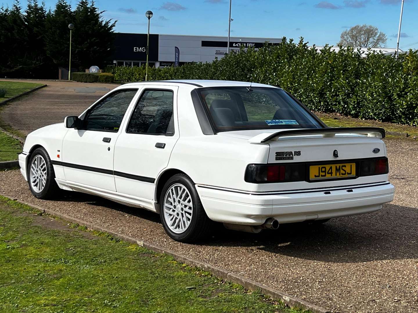 <p>1991 FORD SIERRA SAPPHIRE COSWORTH 4X4 - ONE REGISTERED KEEPER</p>