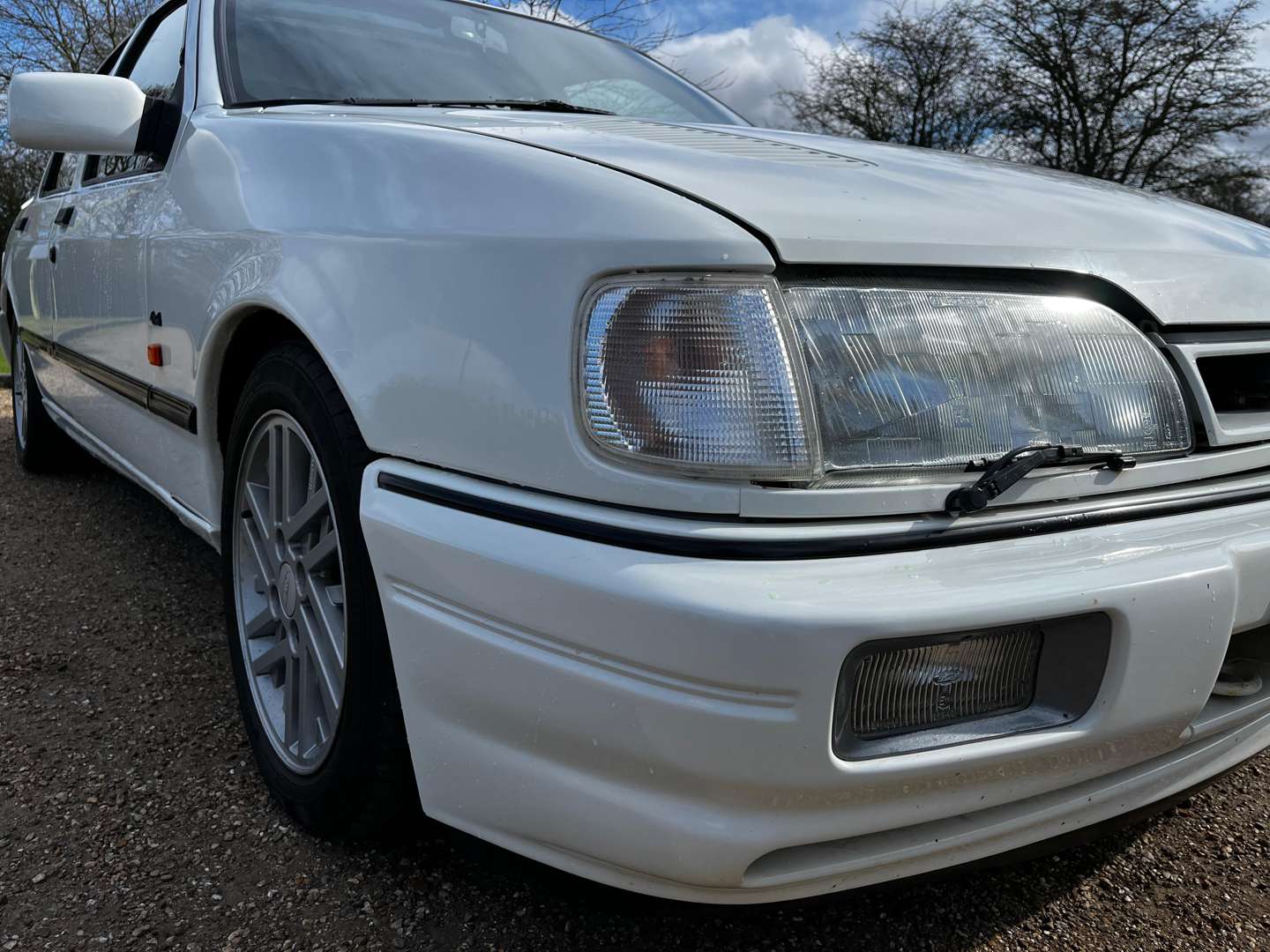 <p>1991 FORD SIERRA SAPPHIRE COSWORTH 4X4 - ONE REGISTERED KEEPER</p>