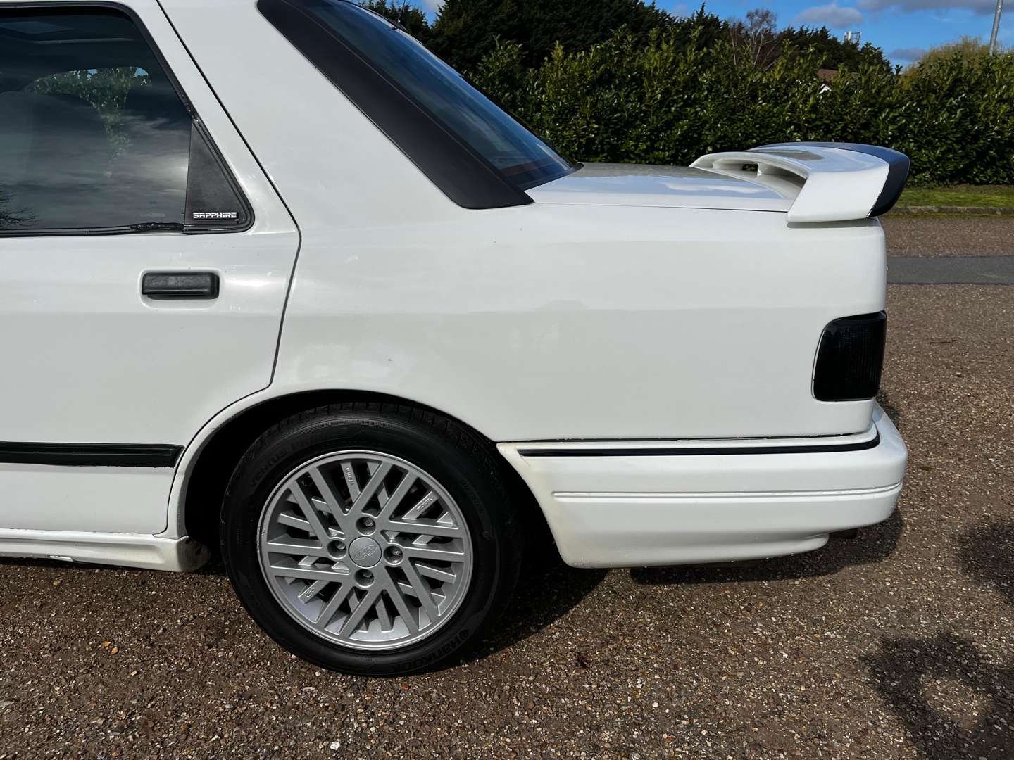 <p>1991 FORD SIERRA SAPPHIRE COSWORTH 4X4 - ONE REGISTERED KEEPER</p>