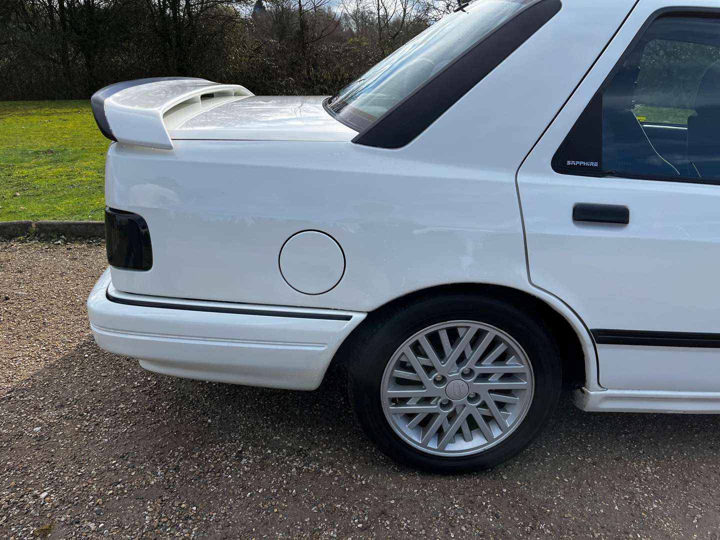 <p>1991 FORD SIERRA SAPPHIRE COSWORTH 4X4 - ONE REGISTERED KEEPER</p>
