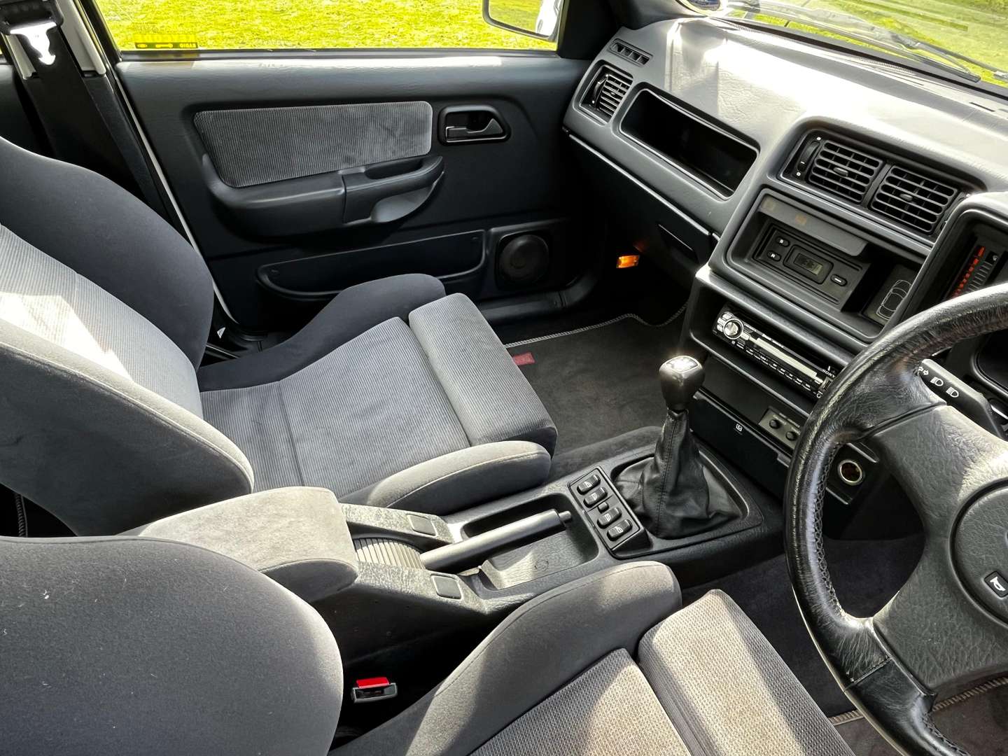 <p>1991 FORD SIERRA SAPPHIRE COSWORTH 4X4 - ONE REGISTERED KEEPER</p>