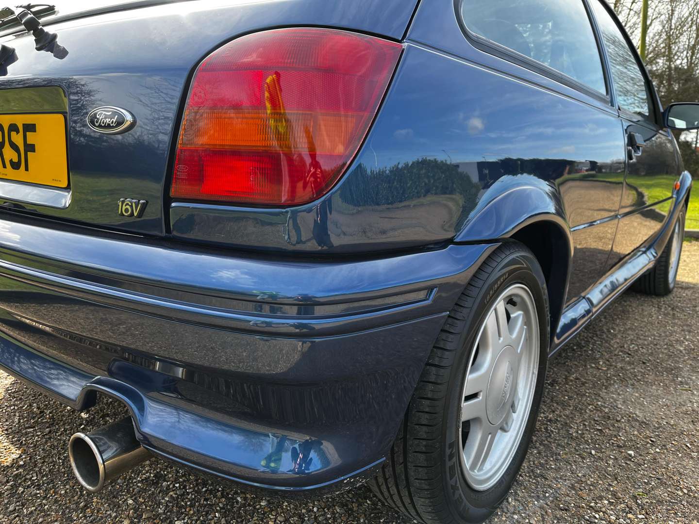 <p>1994 FORD FIESTA RS1800</p>